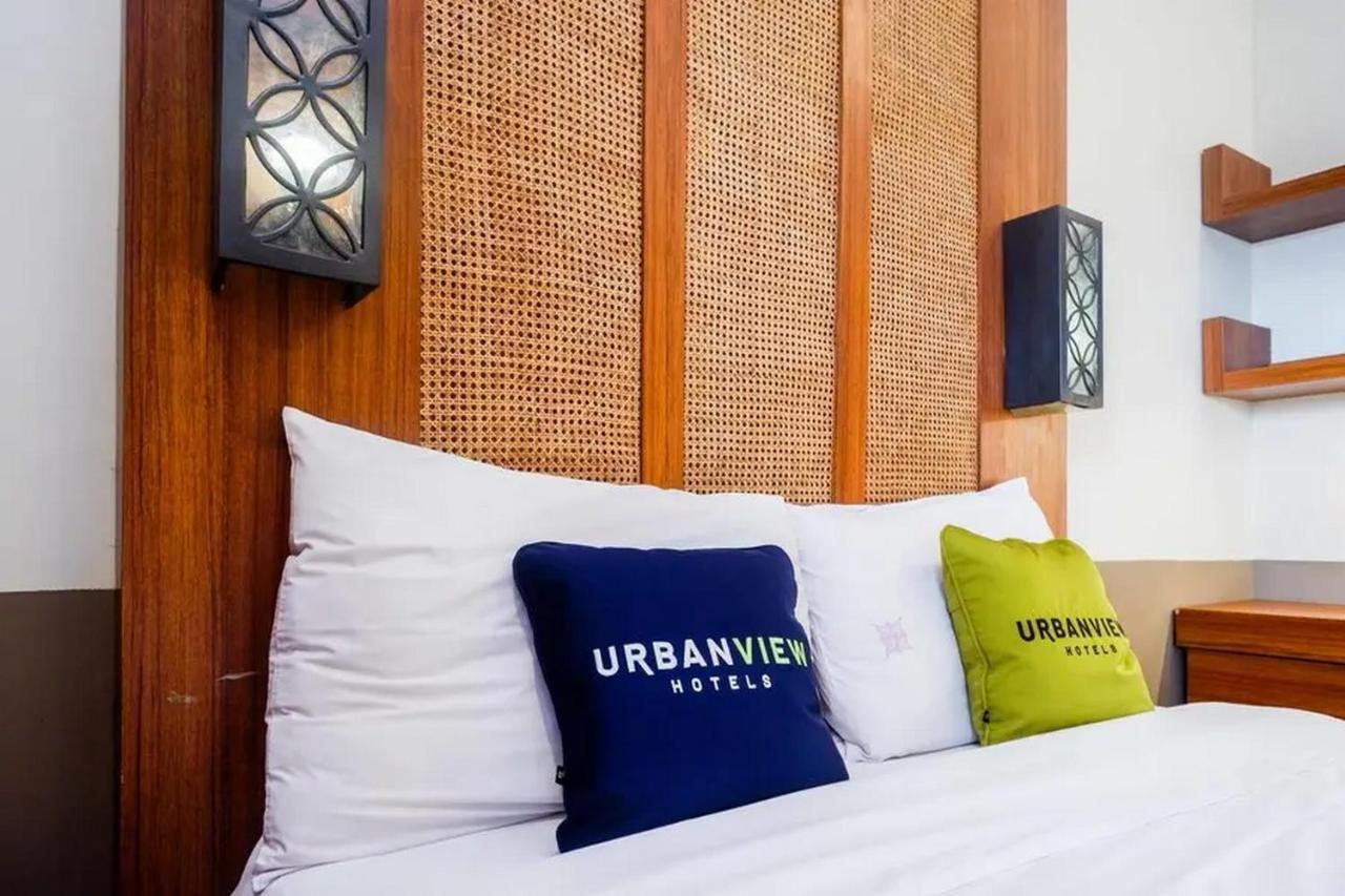 Urbanview Rumah Kandjani Yogyakarta Kejayan Exterior photo